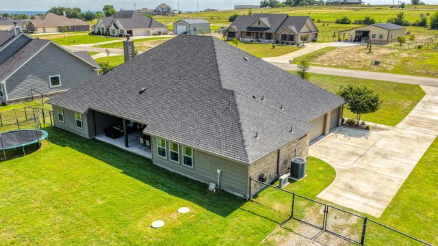 1021 Boulder Road, Weatherford, TX 76085