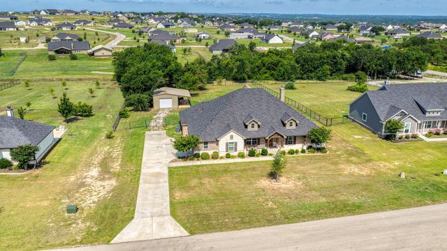 1021 Boulder Road, Weatherford, TX 76085