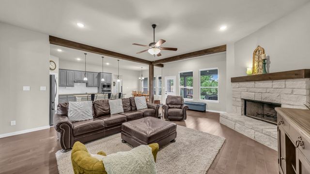 1021 Boulder Road, Weatherford, TX 76085