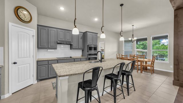 1021 Boulder Road, Weatherford, TX 76085