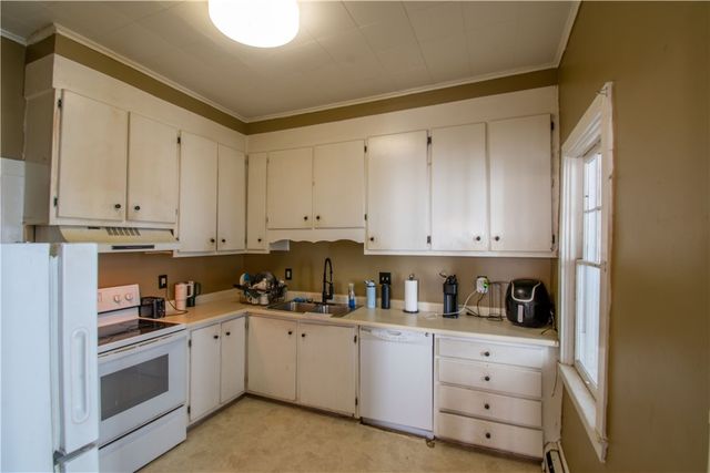 202 Fall Street, Seneca Falls, NY 13148