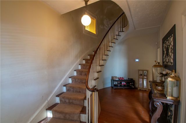 202 Fall Street, Seneca Falls, NY 13148