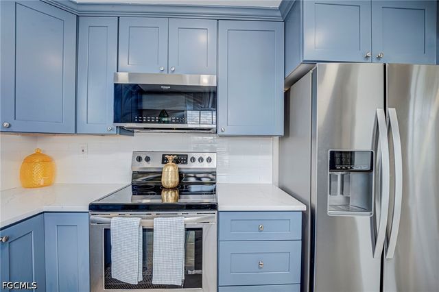 103 Tropical Shore WAY, Fort Myers Beach, FL 33931