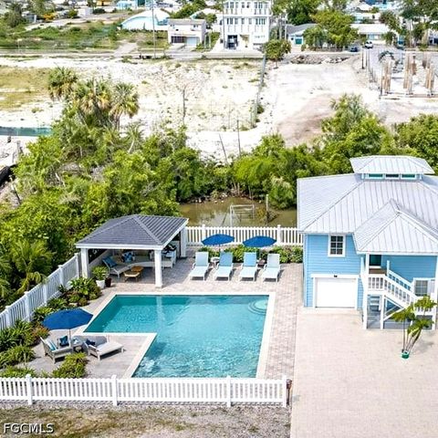 103 Tropical Shore WAY, Fort Myers Beach, FL 33931