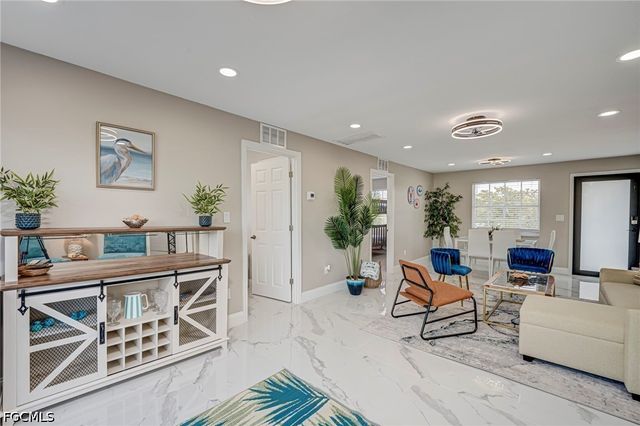 103 Tropical Shore WAY, Fort Myers Beach, FL 33931
