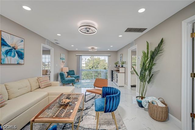 103 Tropical Shore WAY, Fort Myers Beach, FL 33931
