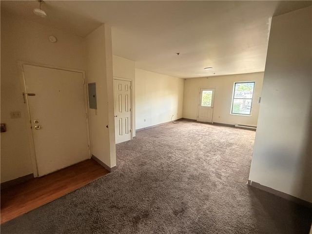823 East 4th 4, Bethlehem City, PA 18015