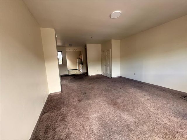 823 East 4th 4, Bethlehem City, PA 18015
