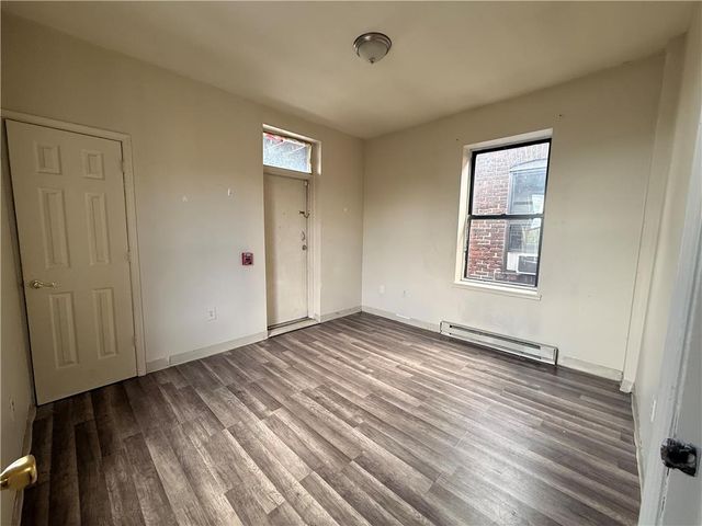 823 East 4th 4, Bethlehem City, PA 18015