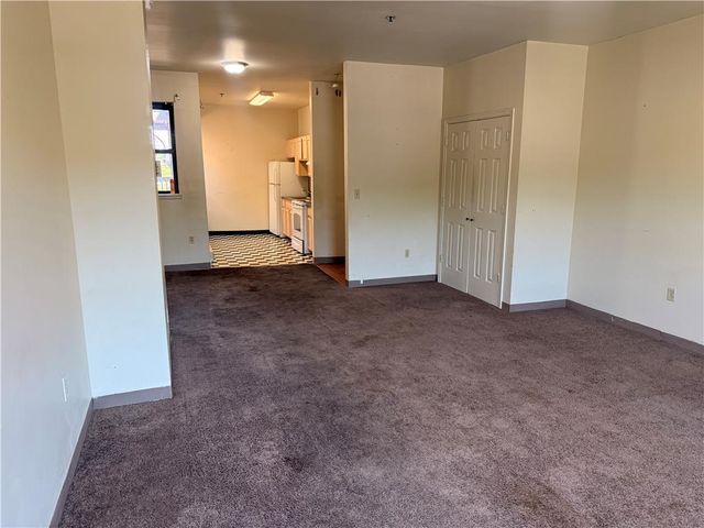 823 East 4th 4, Bethlehem City, PA 18015