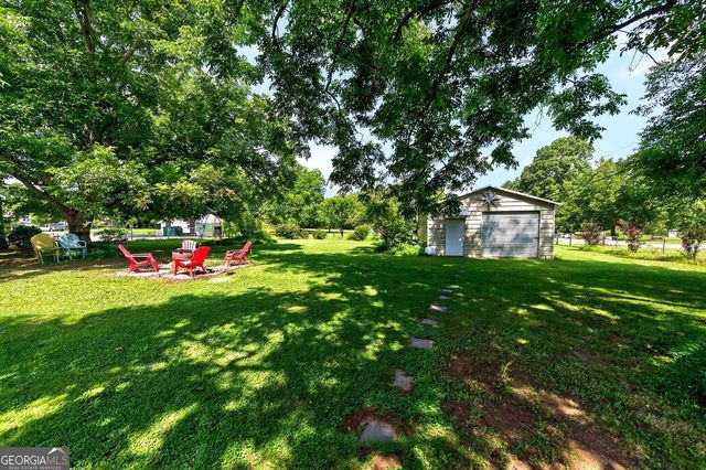 305 Jefferson Street, Statham, GA 30666