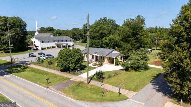 305 Jefferson Street, Statham, GA 30666