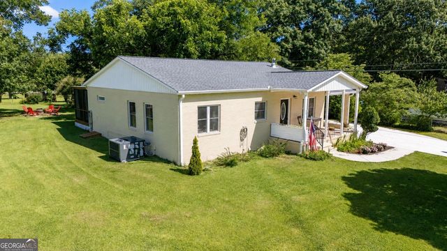 305 Jefferson Street, Statham, GA 30666
