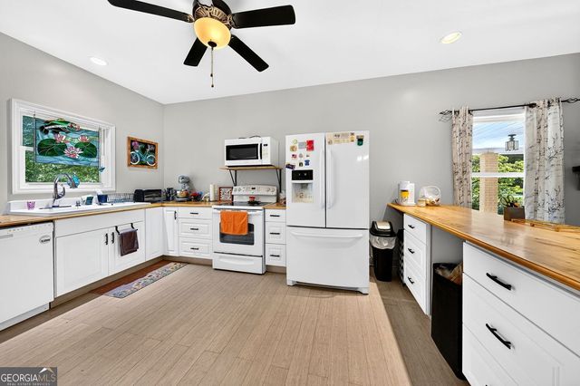 305 Jefferson Street, Statham, GA 30666
