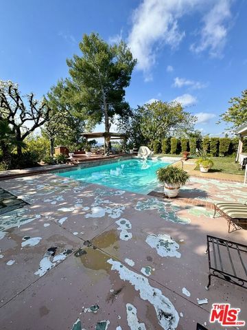 4167 Alonzo Avenue, Encino (los Angeles), CA 91316