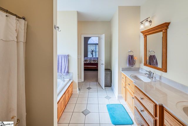 100 Carlissa Court, Easley, SC 29640