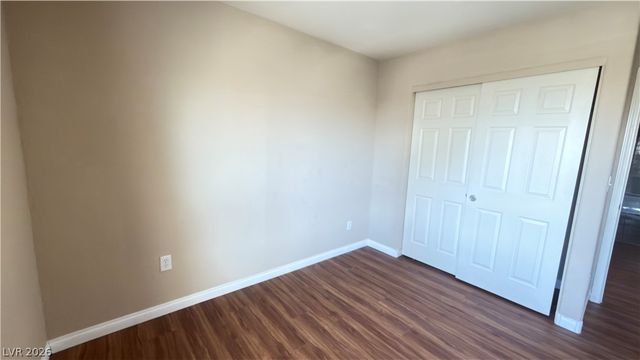 6675 Prairie Dusk Drive, Las Vegas, NV 89122