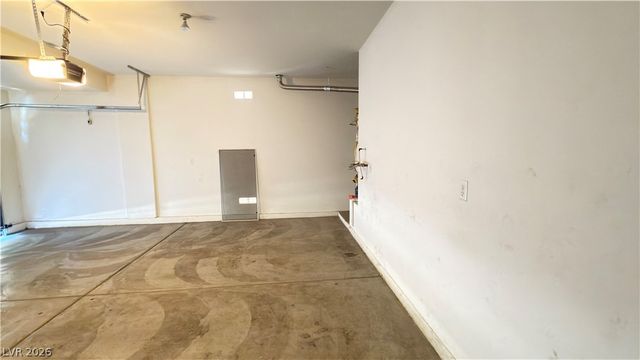 6675 Prairie Dusk Drive, Las Vegas, NV 89122