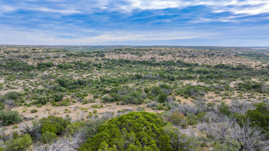 Image 13 of property listing at 2165 Chisholm Road, Ozona, TX 76943