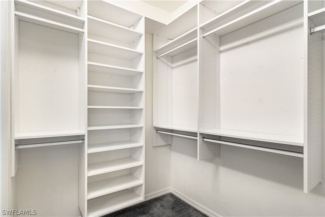 8993 Cambria CIR 1907, Naples, FL 34113