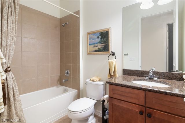 8993 Cambria CIR 1907, Naples, FL 34113