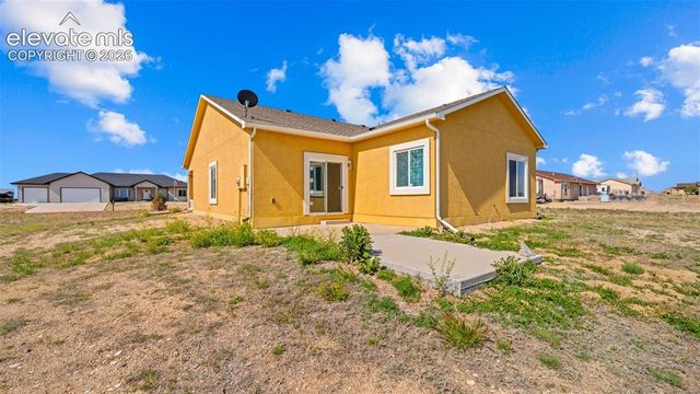 1133 E Ivanhoe Drive, Pueblo, CO 81007