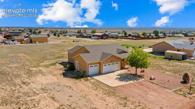 1133 E Ivanhoe Drive, Pueblo, CO 81007
