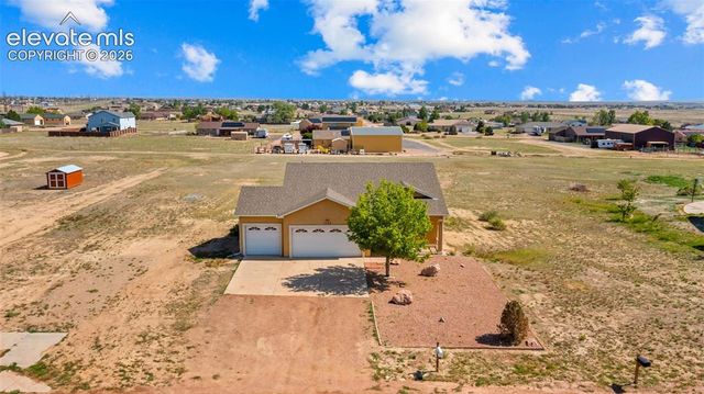 1133 E Ivanhoe Drive, Pueblo, CO 81007