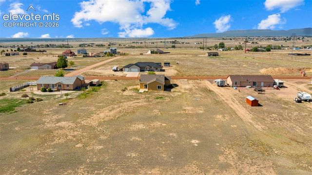 1133 E Ivanhoe Drive, Pueblo, CO 81007