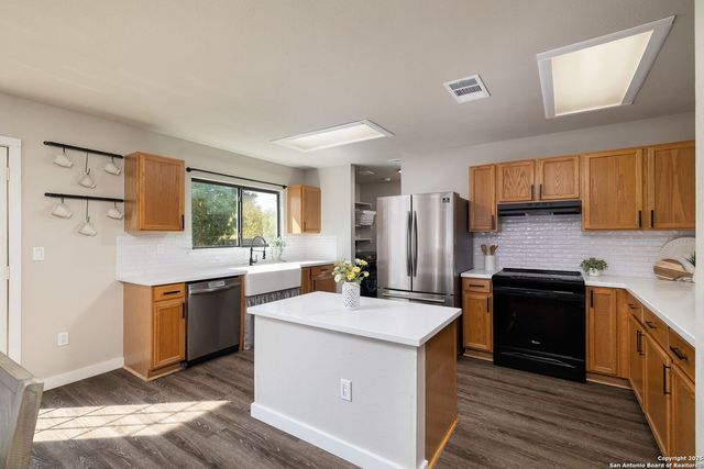 11211 Talbot Sq, San Antonio, TX 78249