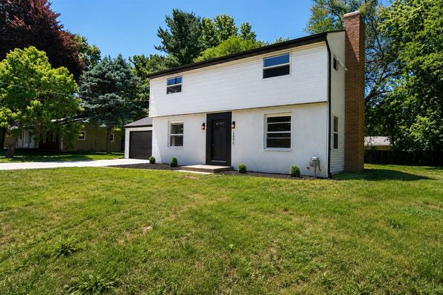 2490 Strathmore Street, Kalamazoo, MI 49009