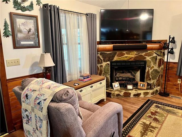 130 Happy Valley Lane, Morganton, GA 30560