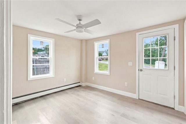 65 New London Avenue, Warwick, RI 02886
