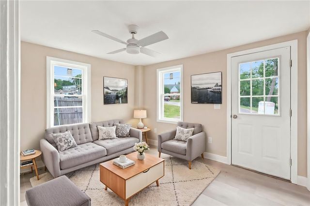 65 New London Avenue, Warwick, RI 02886