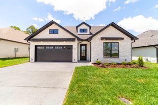 5105 WHISPER DR, Columbia, MO 65203