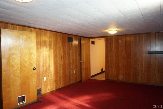 335 Noble Ave, Salina, NY 13206
