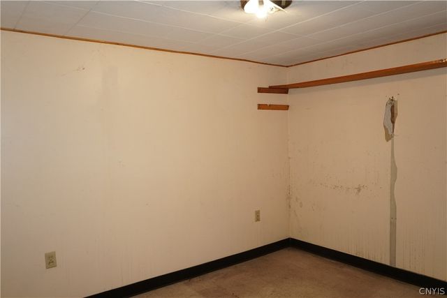 335 Noble Ave, Salina, NY 13206