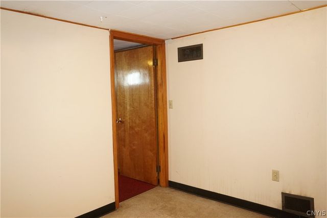 335 Noble Ave, Salina, NY 13206