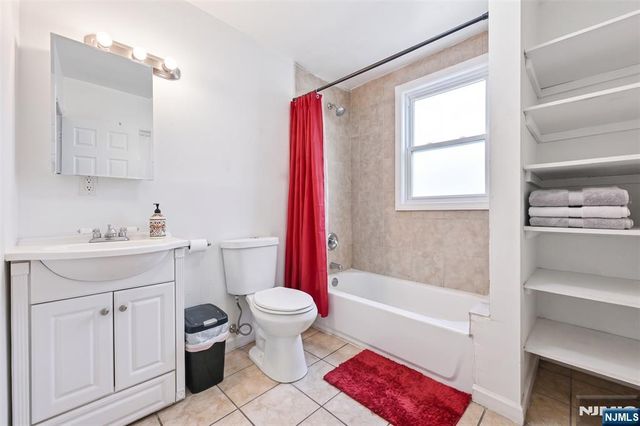 21 18th Street, East Orange, NJ 07017