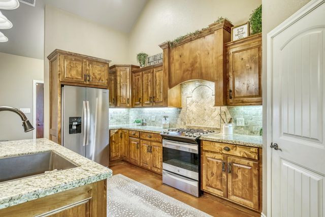 2792 County Road 145, Bedias, TX 77831