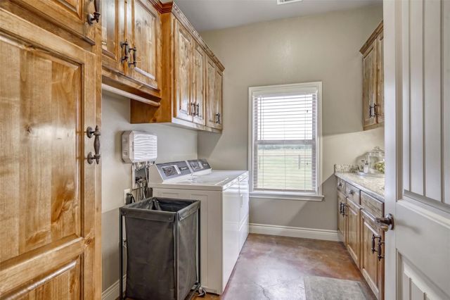 2792 County Road 145, Bedias, TX 77831