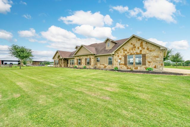2792 County Road 145, Bedias, TX 77831