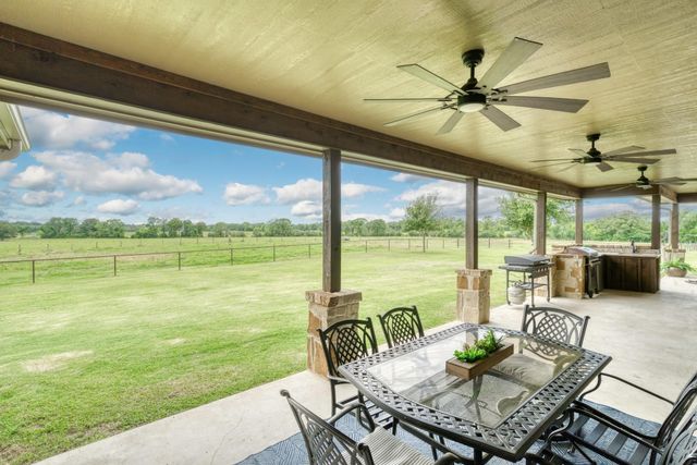2792 County Road 145, Bedias, TX 77831