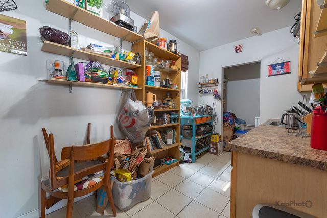 958 N Honore Street, Chicago, IL 60622