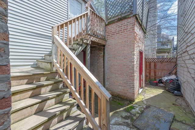958 N Honore Street, Chicago, IL 60622
