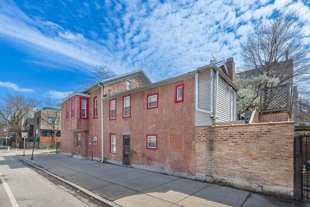 958 N Honore Street, Chicago, IL 60622