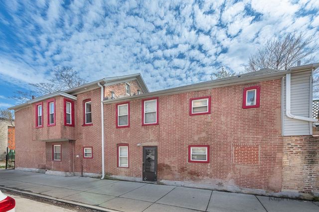 958 N Honore Street, Chicago, IL 60622