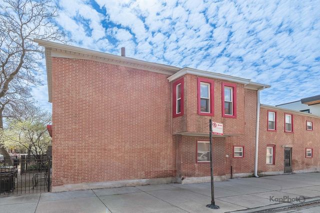 958 N Honore Street, Chicago, IL 60622