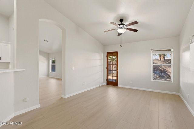 814 E Stanford Avenue, Gilbert, AZ 85234