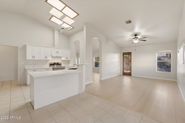 814 E Stanford Avenue, Gilbert, AZ 85234